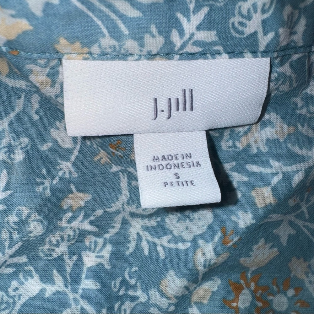 J. Jill Blue and Green Floral Blouse - Picture 8 of 9